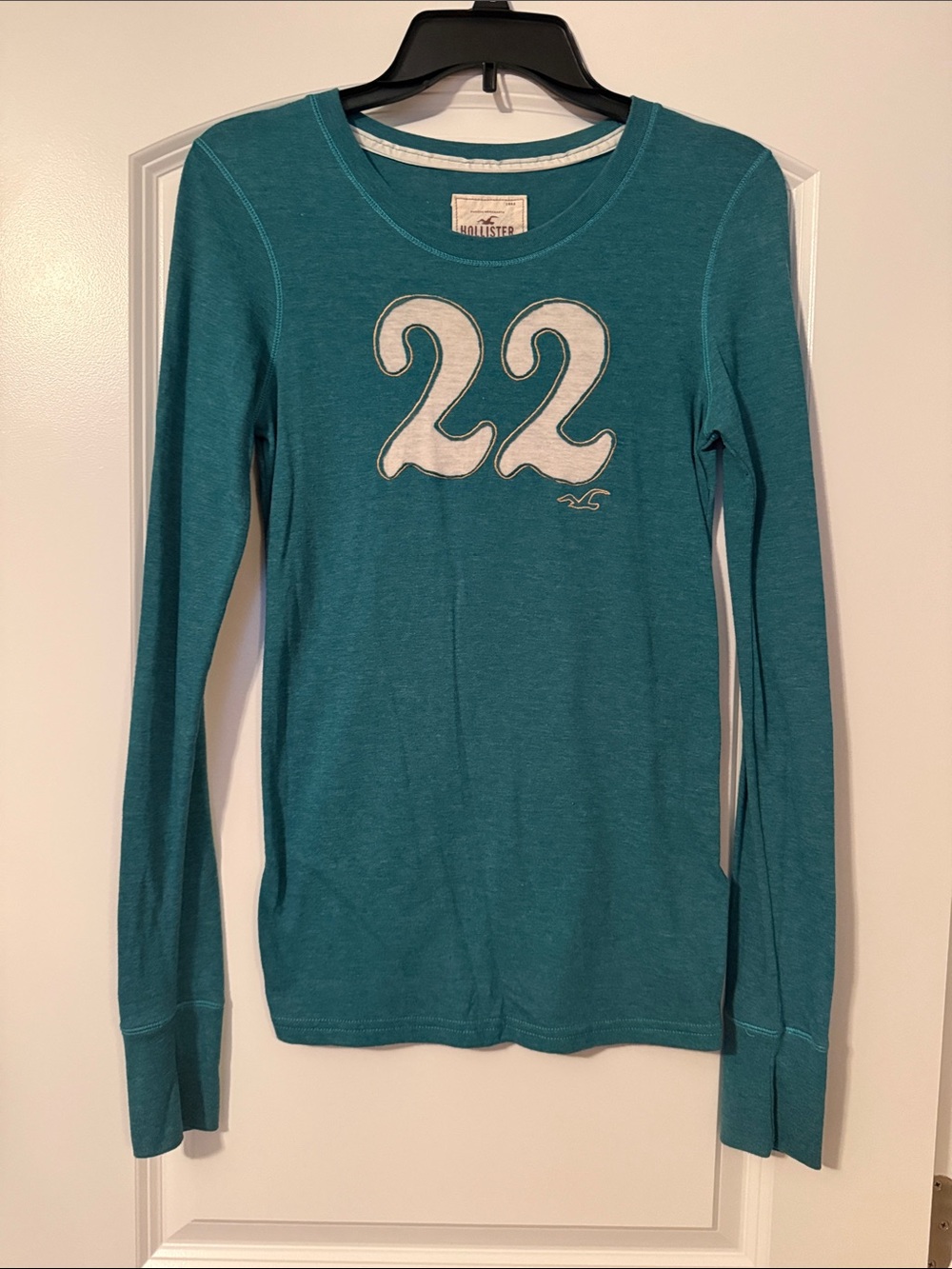 Hollister Teal Long-Sleeve Scoop Neck Sweater with White '22' Graphic